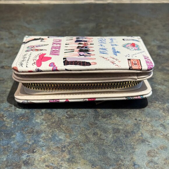 Taylor Swift Eras Print Wallet & Card Holder - Picture 5 of 7